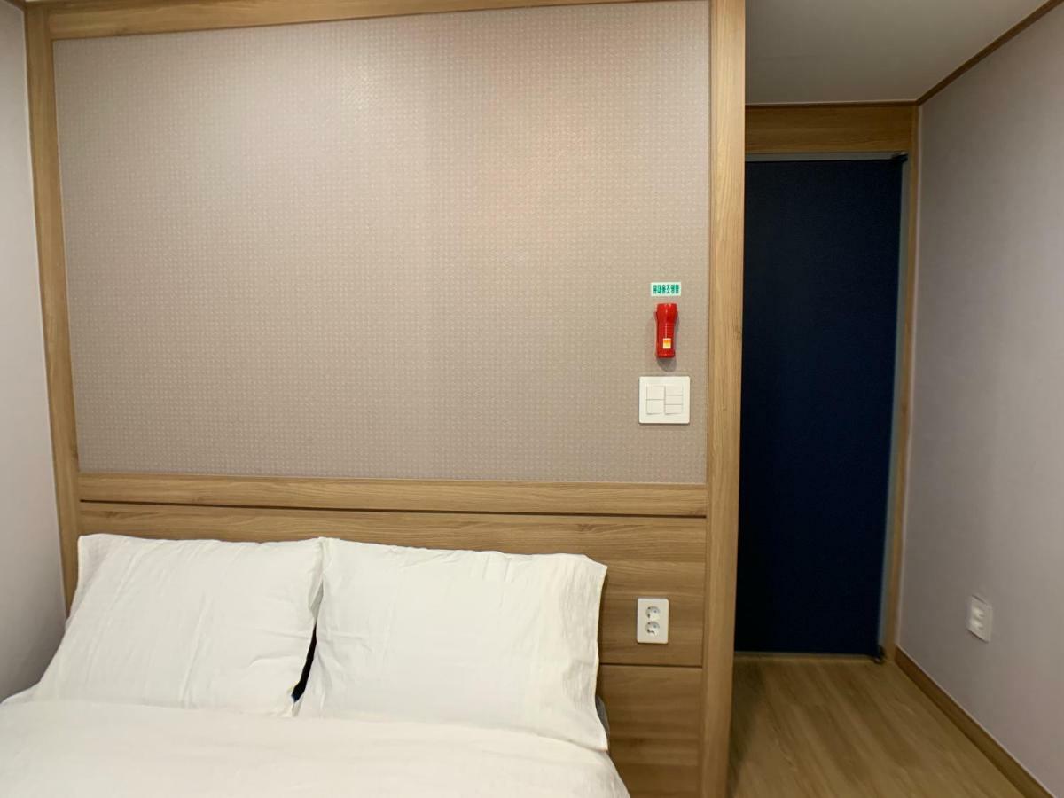 J-Honor Guesthouse Seoul Exterior foto